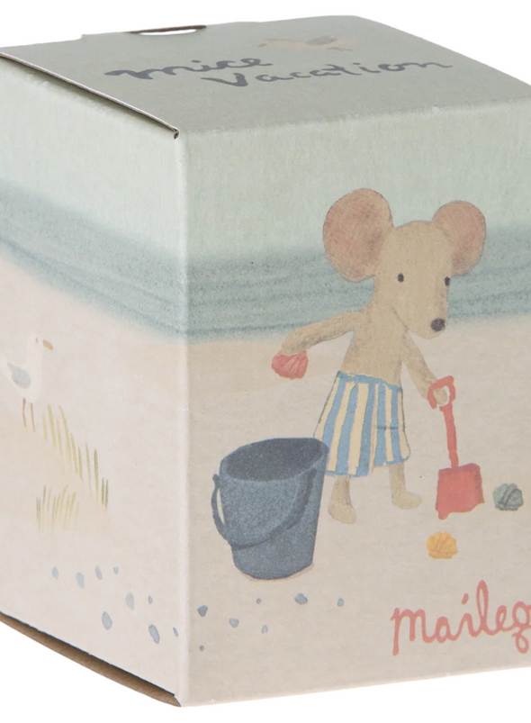Beach Set - Shovel, Bucket & Shells from Maileg