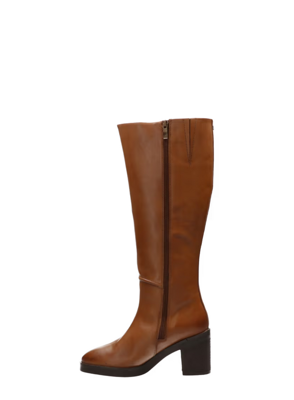Violet Leather Boots in Cognac from Maruti
