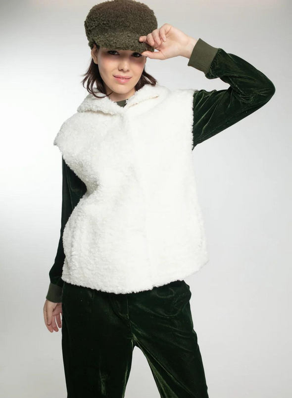 Trinity Gilet in Cream from Nooki