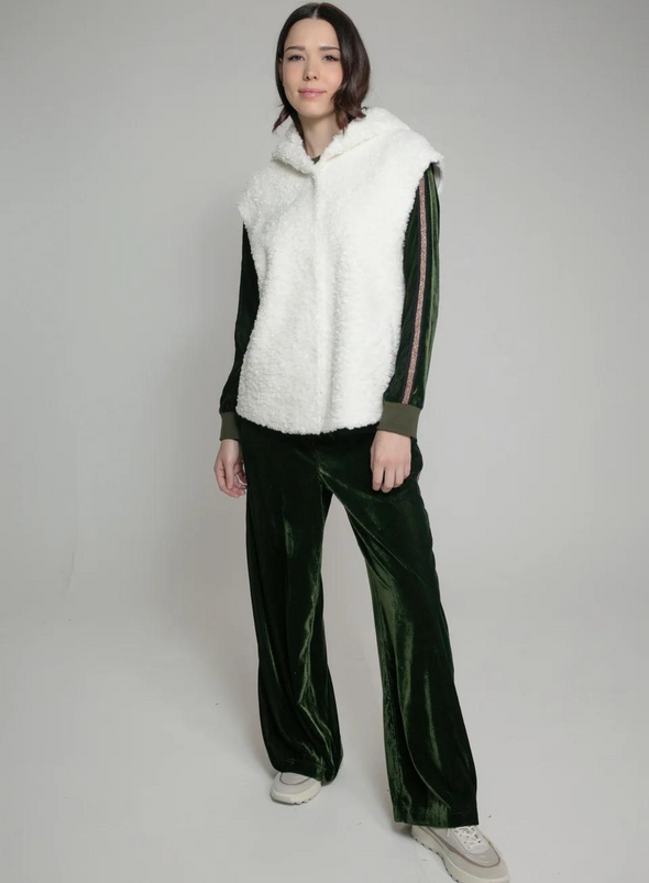 Trinity Gilet in Cream from Nooki