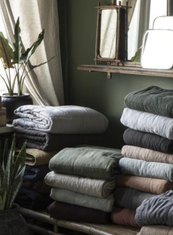 Vintage Quilt in Burned Rose from IB Laursen