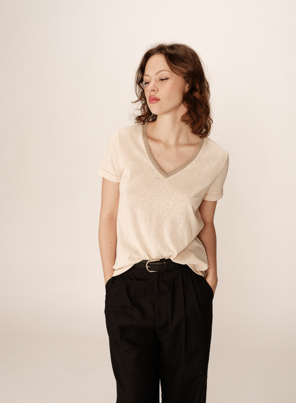 Pepito T-Shirt in Beige from Grace & Mila