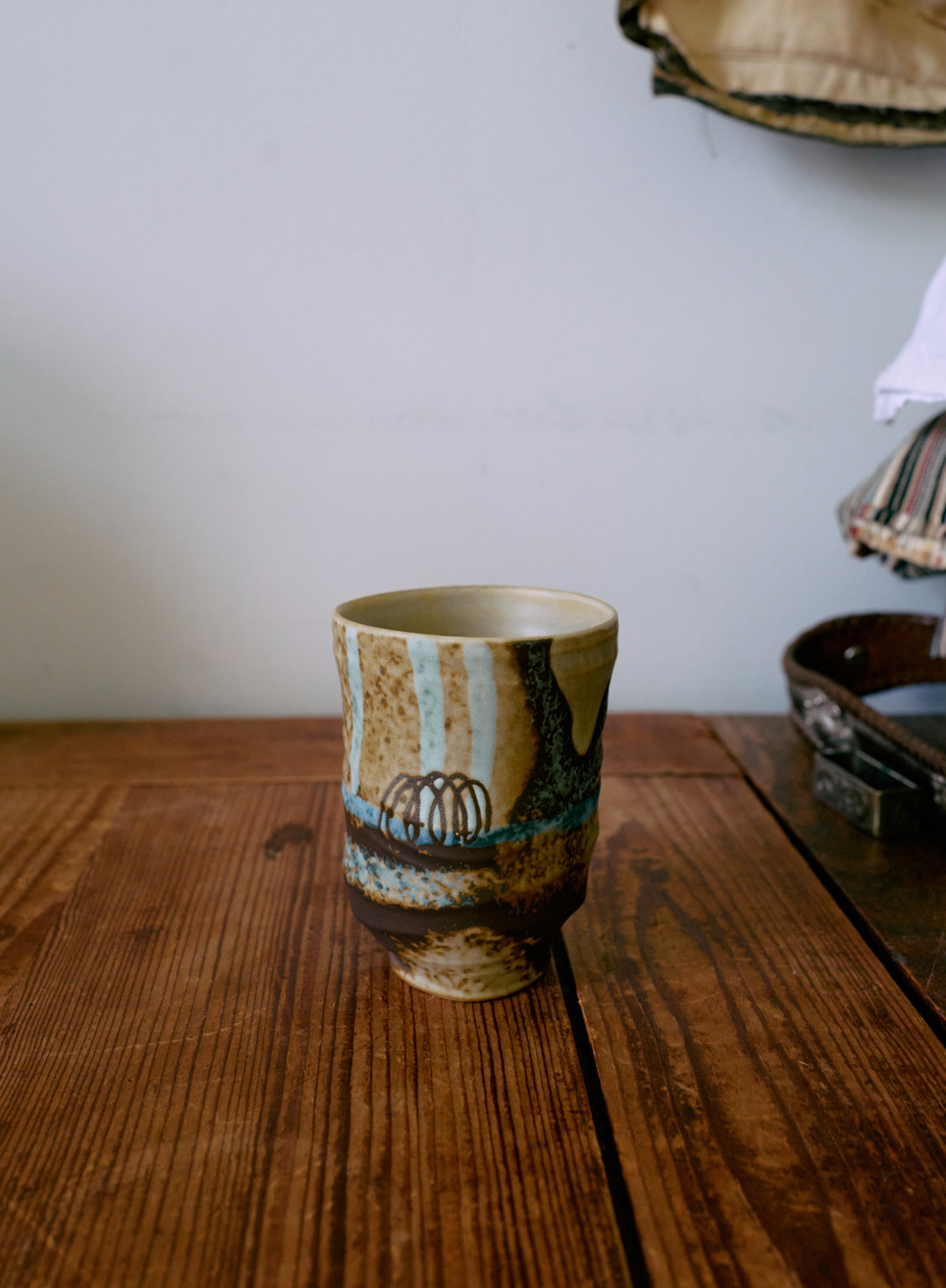 HK Living Tall Artist Ceramics Coffee Cup in Scratched