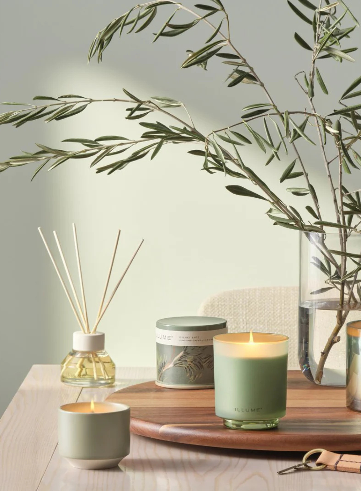 Hinoki Sage Scent Diffuser Green from Illume