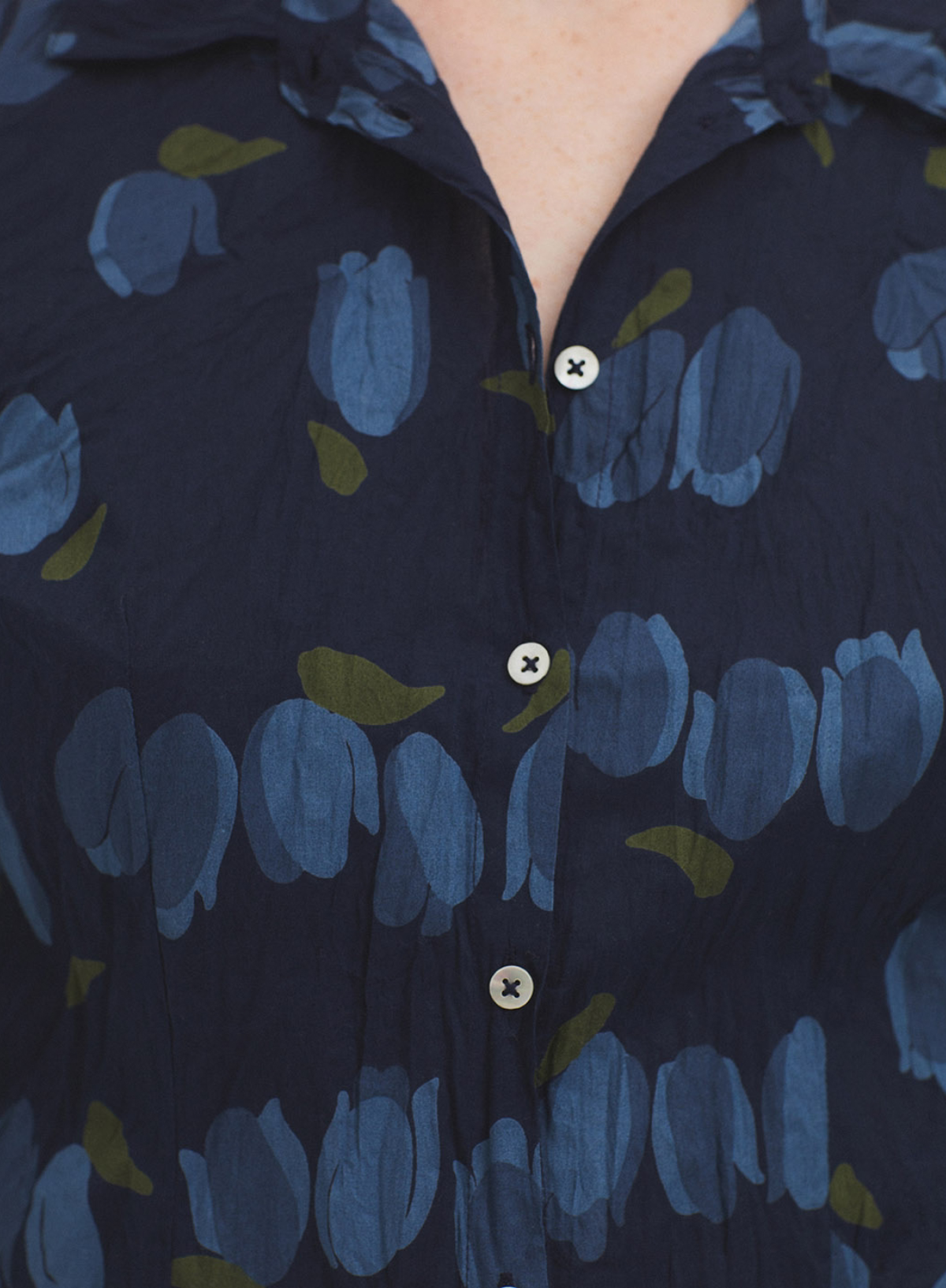 Tulips Print Basic Shirt #99 from Nice Things