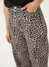 Leonora HW Denim Jeans in Classic Leopard from Kaffe