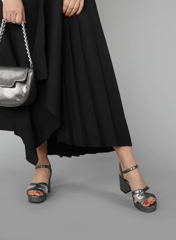Cleo Heels in Vegan Anthracite from Esska