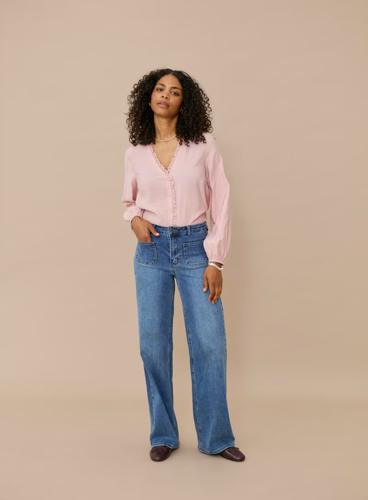 Kaffe Brook HW Reg Fit Jeans in Medium Blue