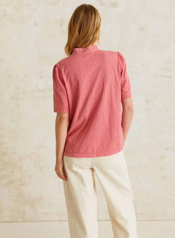 Agata T-Shirt in Old Pink from Yerse