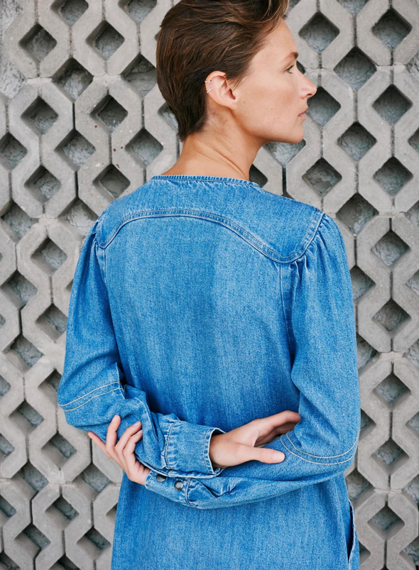 Denim Dress in Light Blue from Indi & Cold