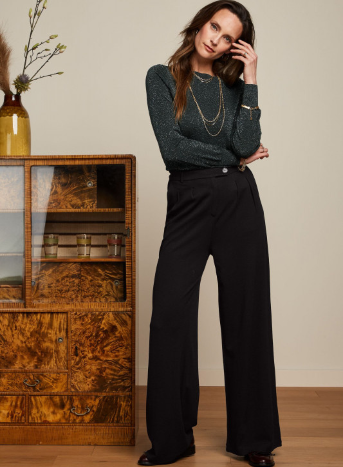 Fintan Pants Milano Crepe in Black from King Louie