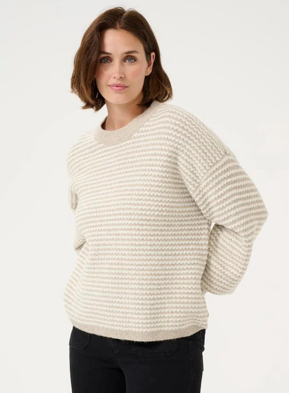 Ellery Knit Pullover in Feather Grey/Chalk Structure from Kaffe