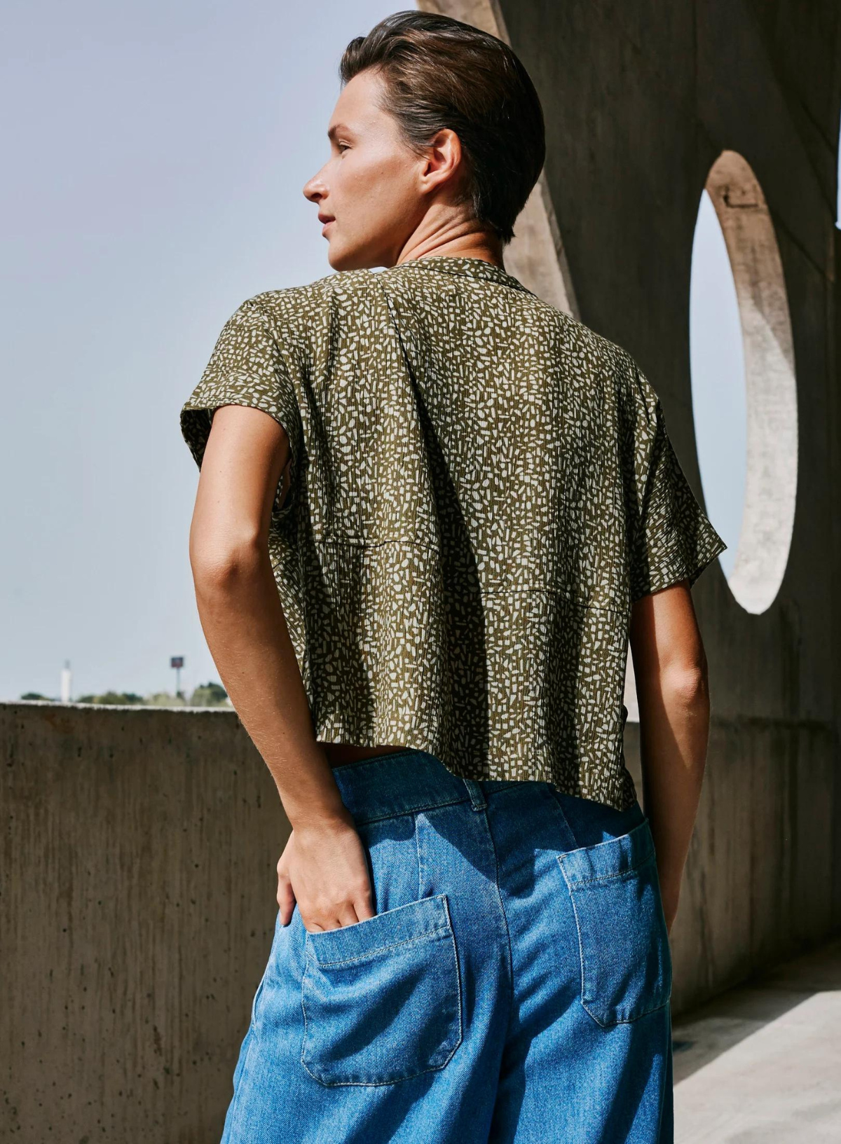 Cropped Denim Trousers in Light Blue from Indi & Cold