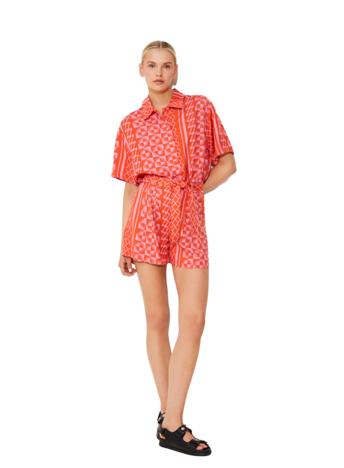 Bobby Shorts in Geranium from Suncoo