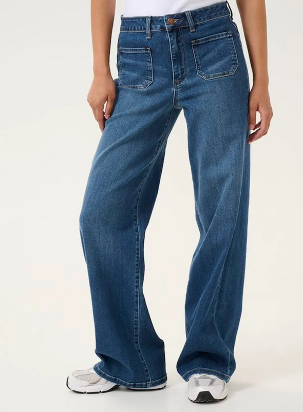 Karla HW Wide Jeans in Medium Blue Wash from Kaffe