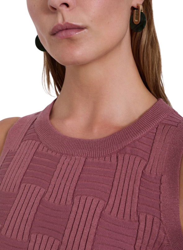 Sleeveless Basket Knit Top in Slate Rose from Skatïe