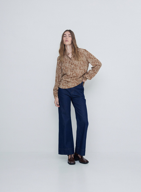 Lucky Denim Trousers in Indigo from Yerse