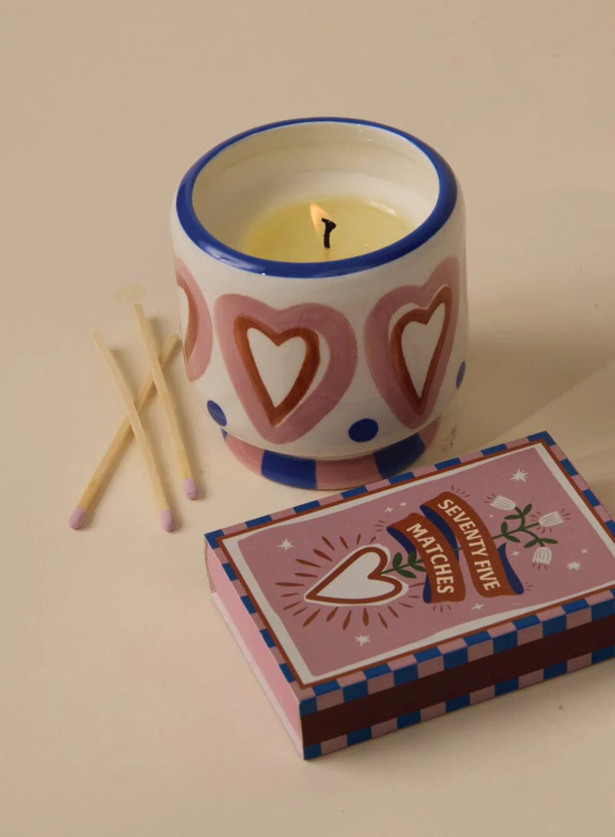 A Dopo Boxed Matches Hearts Pink from Paddywax