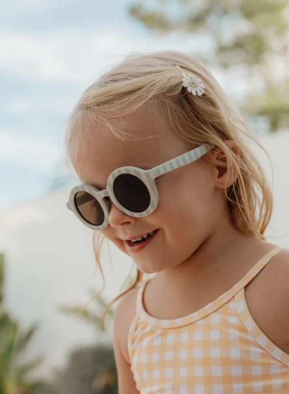 Sunglasses Round in Fresh Greens from Little Dutch