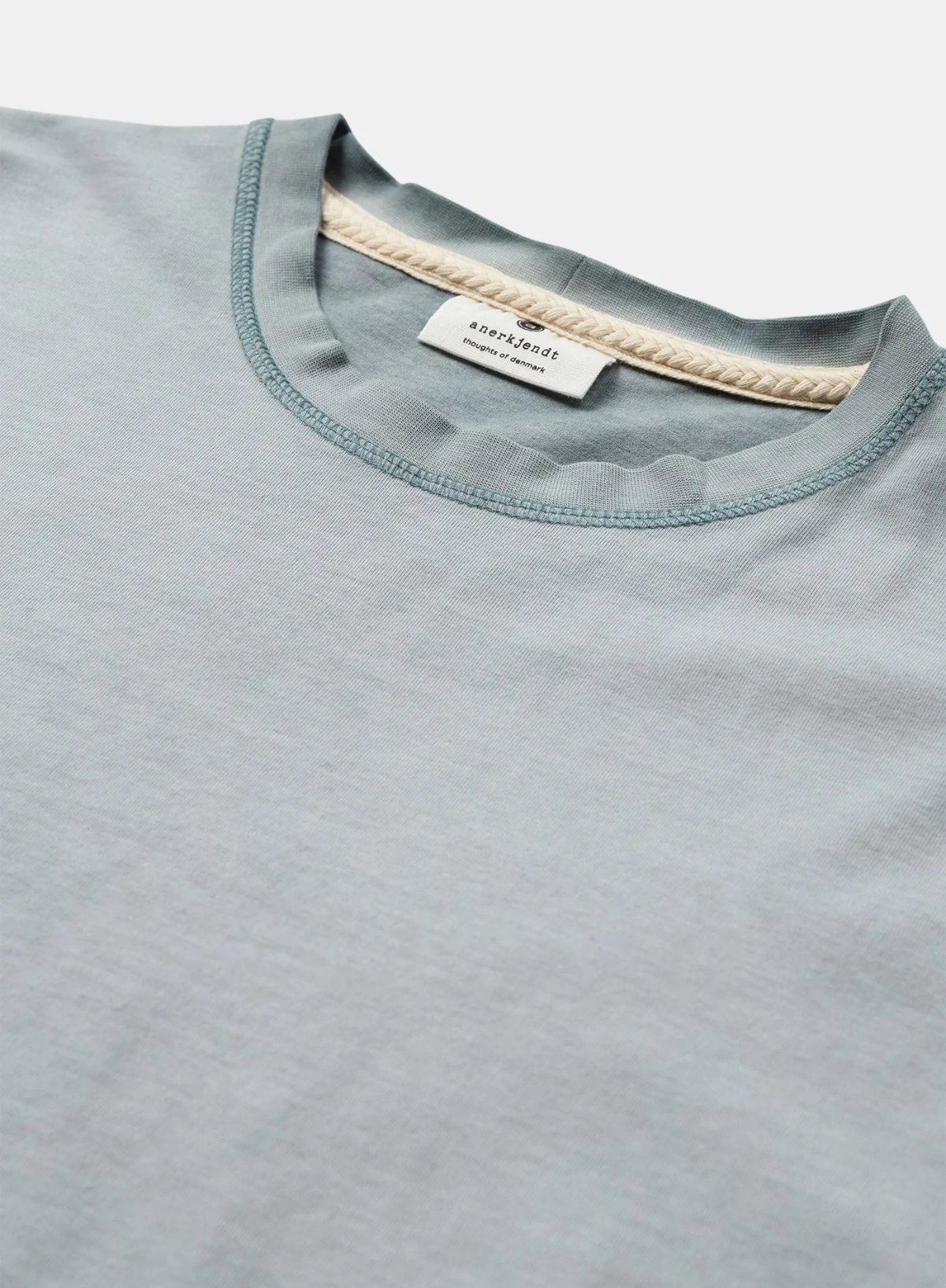 Anerkjendt Villads Washed Tee in Light Blue
