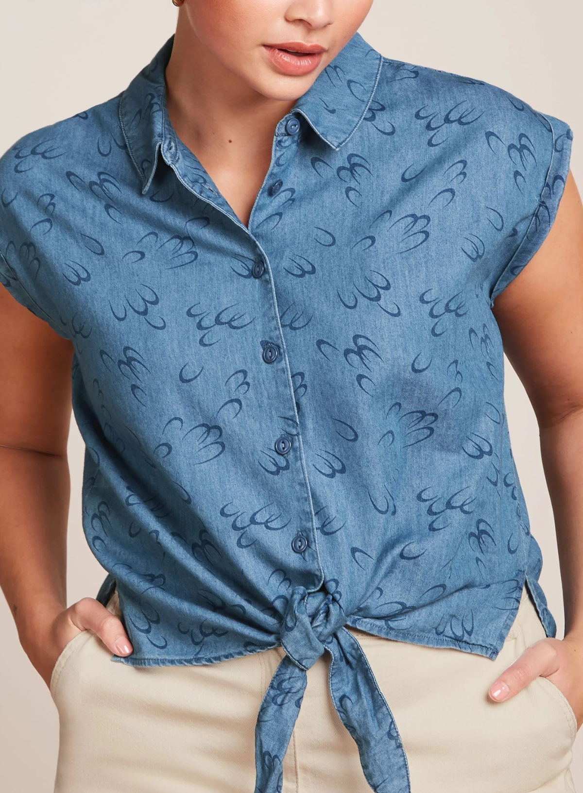 Knot Blouse Coco in Moonlight Blue from King Louie
