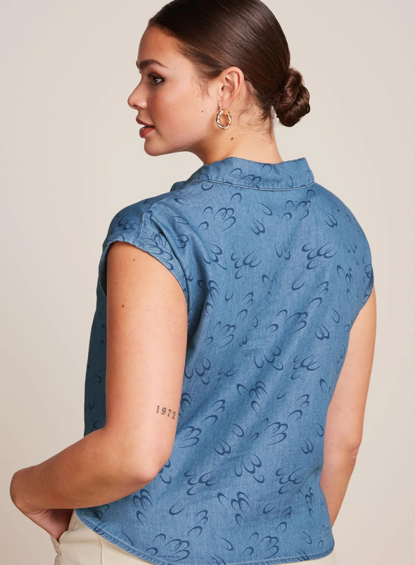 Knot Blouse Coco in Moonlight Blue from King Louie