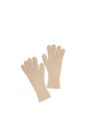 Belinda Gloves in Ecru from Yerse