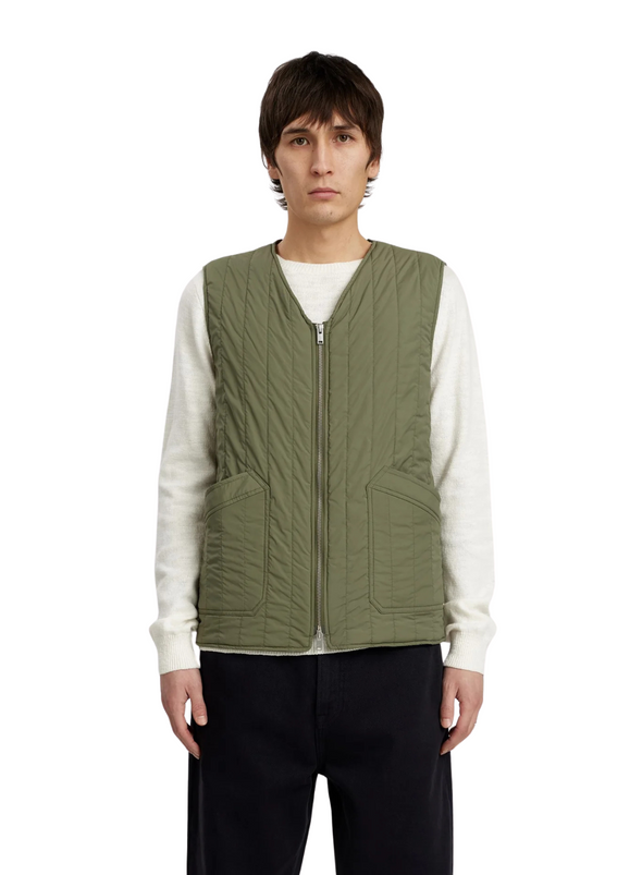 Rasmus New Pocket Gilet in Deep Lichen Green from Anerkjendt