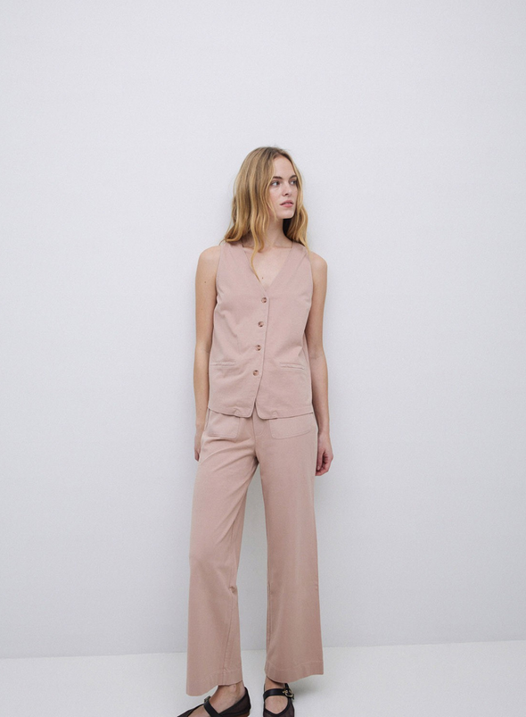 Jena Waistcoat in Ancient Pink from Yerse