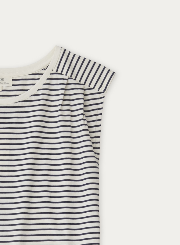 O-Stripe T-Shirt in Navy Stripes from Yerse