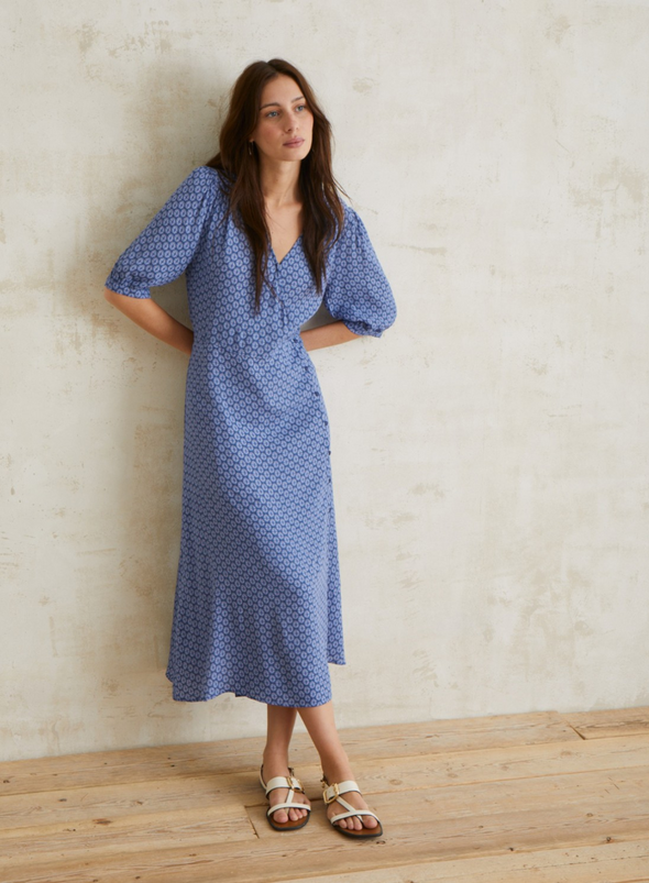 Virgo Printed Dress in Blue from Yerse