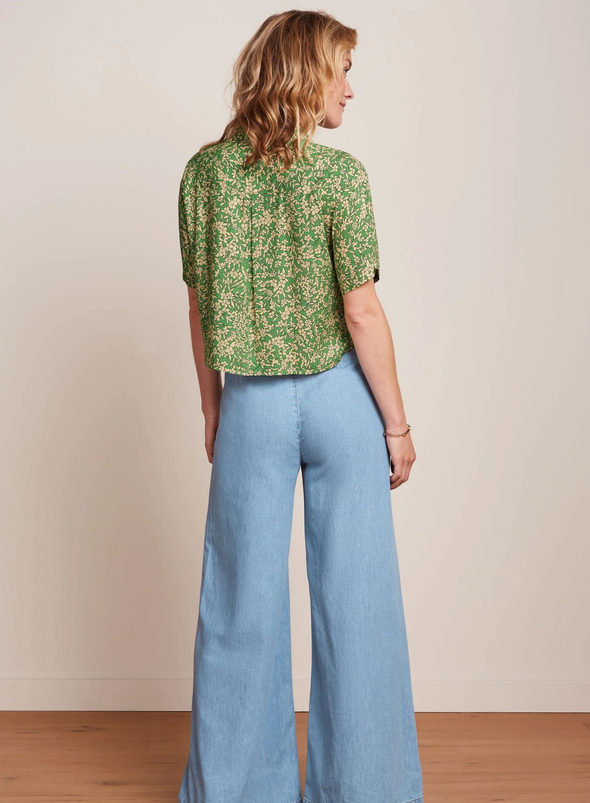 Evelina Blouse Paradis in Jasmine Green from King Louie