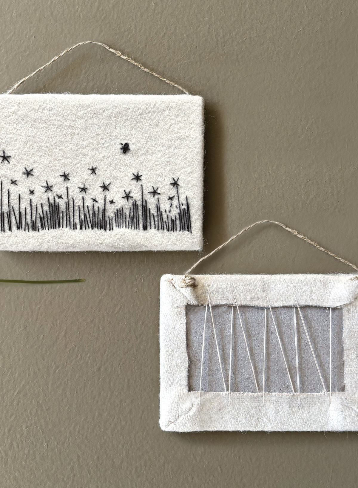 East of India Thread hanger Long flower meadow