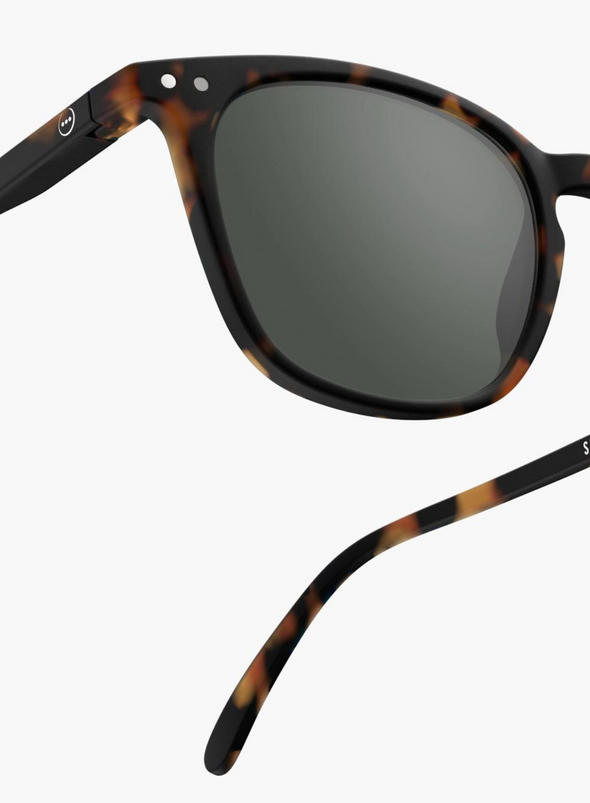 #E Reading SUNglasses in Tortoise from Izipizi