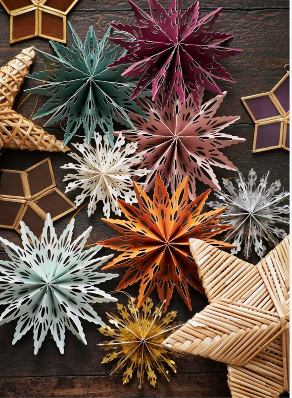Large Straw Star from Madam Stoltz