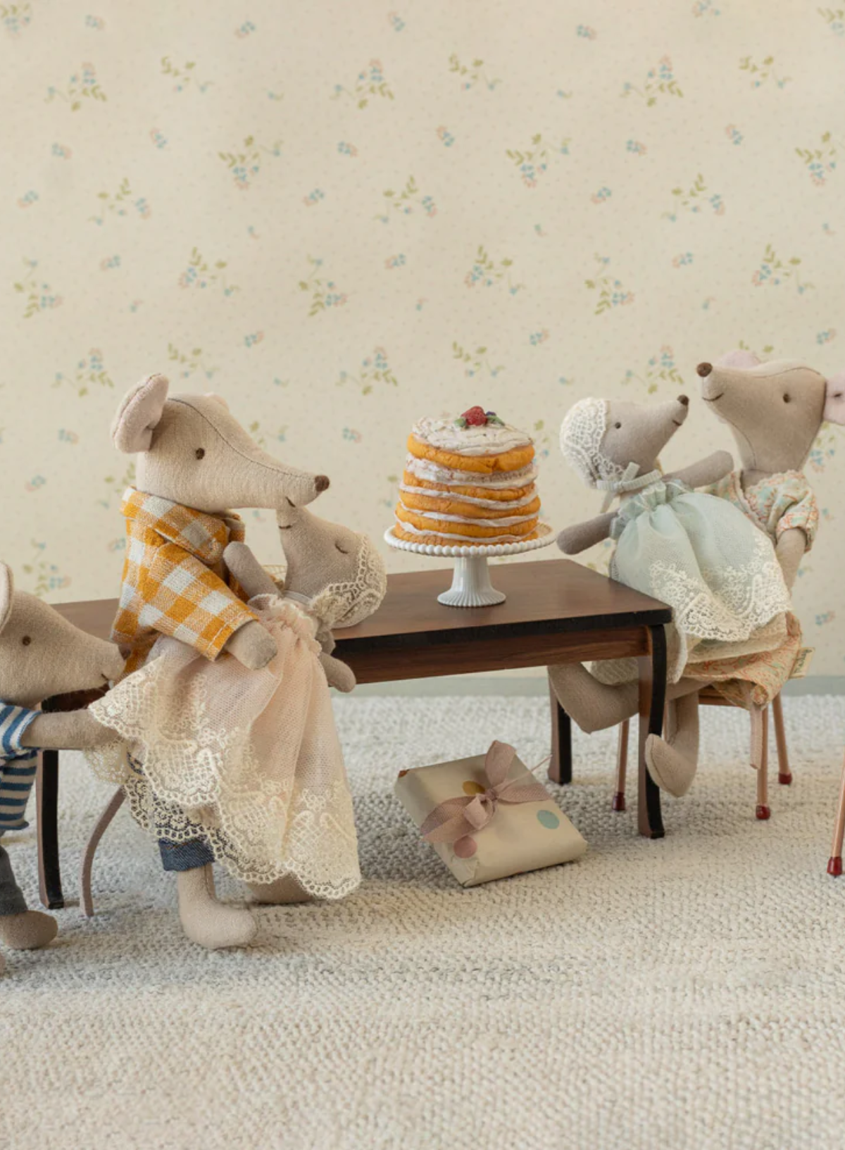Maileg Baby Mouse in Gown in Mint