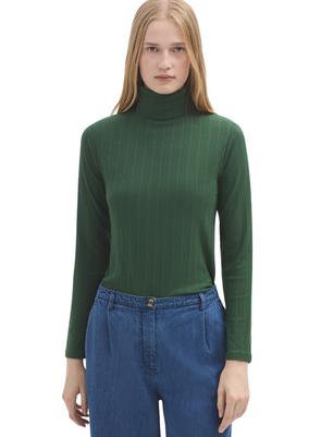 Basic Ribbed Turtle Neck T-Shirt in Green 249 from Nice Things