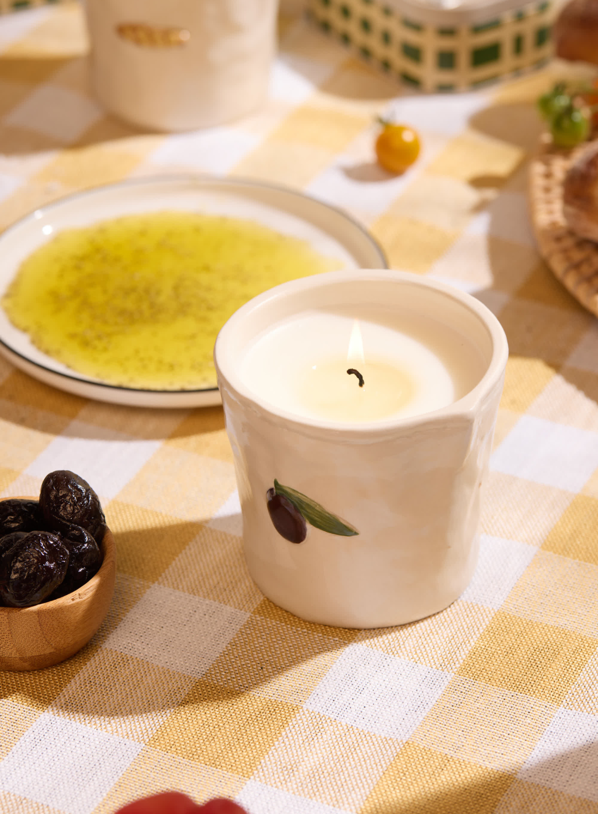 Bistro 8oz Embossed Candle - Fig & Olive from Paddywax