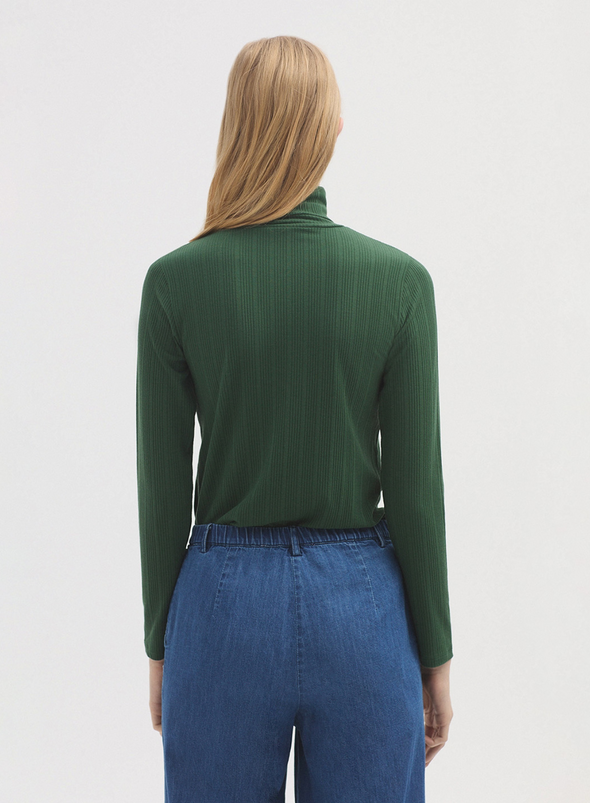 Basic Ribbed Turtle Neck T-Shirt in Green 249 from Nice Things