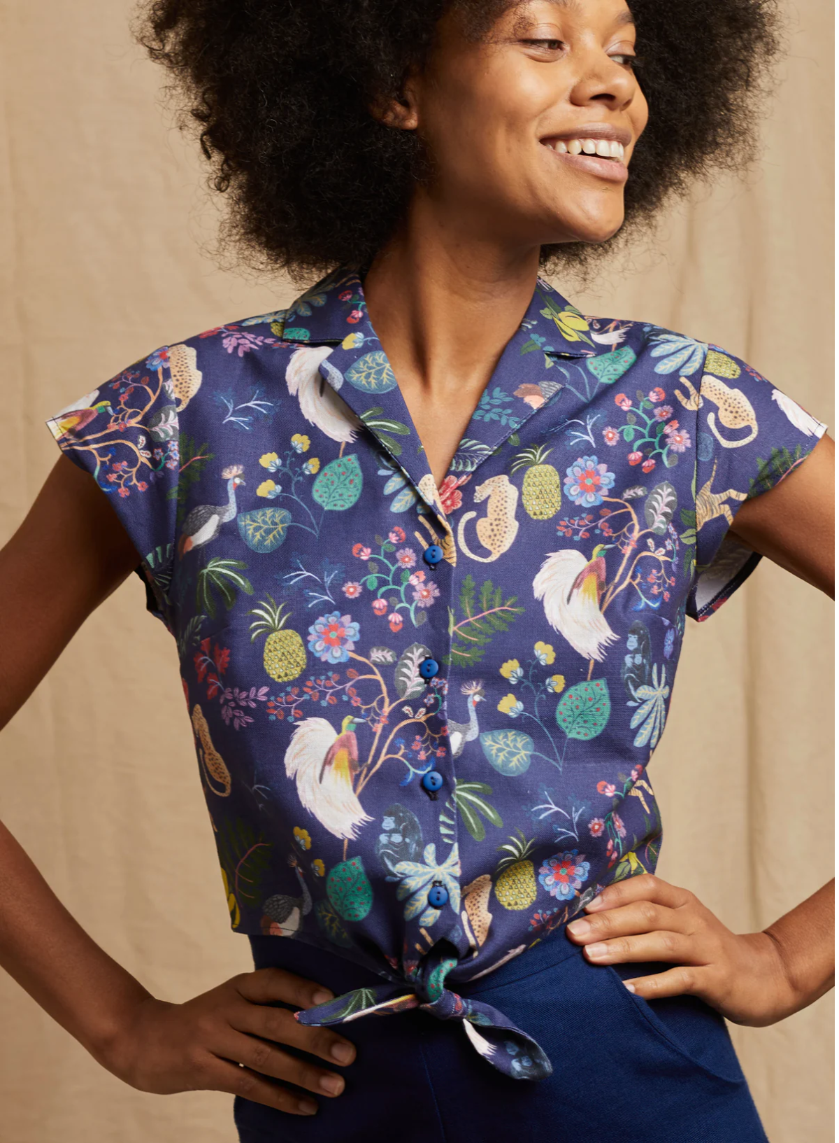 Palava Peggy Top in Navy Paradise Garden