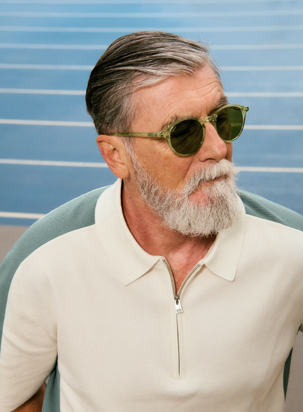 #D Sunglasses in Dynamic Green from Izipizi