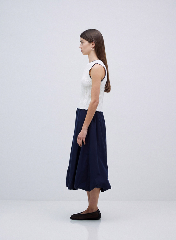 Globo Puffy Skirt in Navy from Yerse