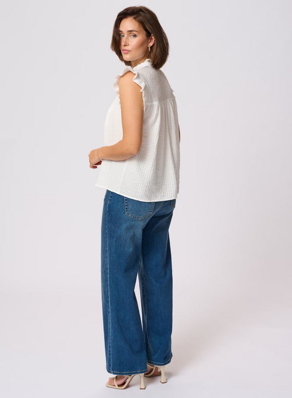 Liany Via Blouse in Chalk from Kaffe