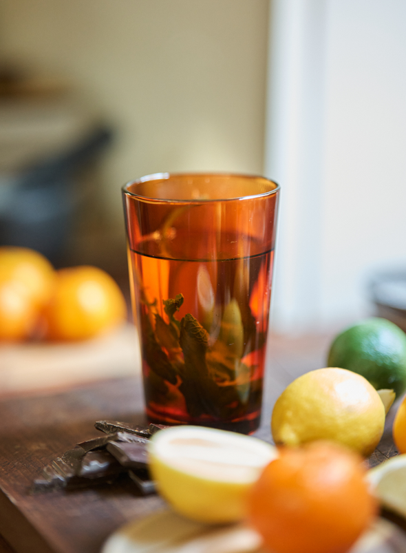 70's Glassware Tea Glass in Amber Brown from HK Living