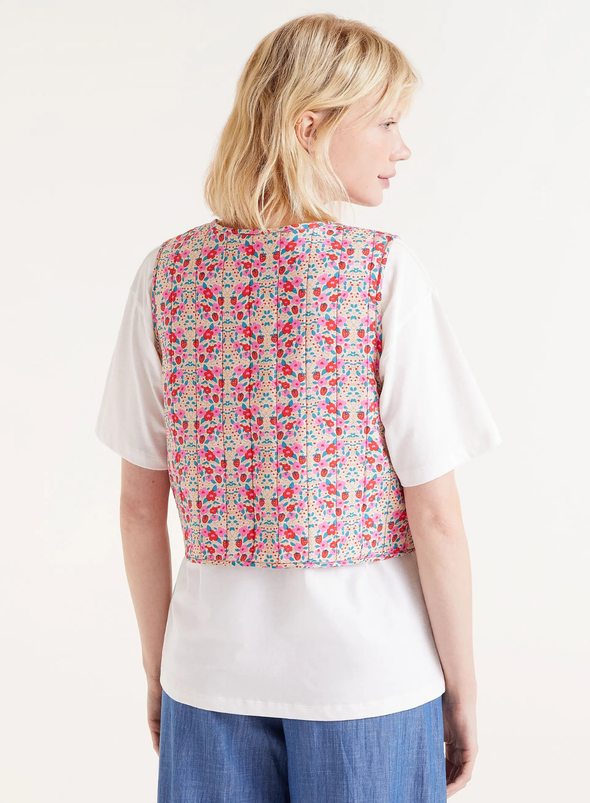 Vest in Pink Flowers from Compañia Fantastica