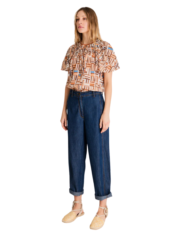 Nieve Barrel Leg Jeans in Dark Wash Denim from Bonté