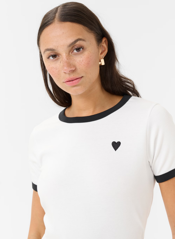 Lilian T-Shirt in Chalk/Black Heart from Kaffe