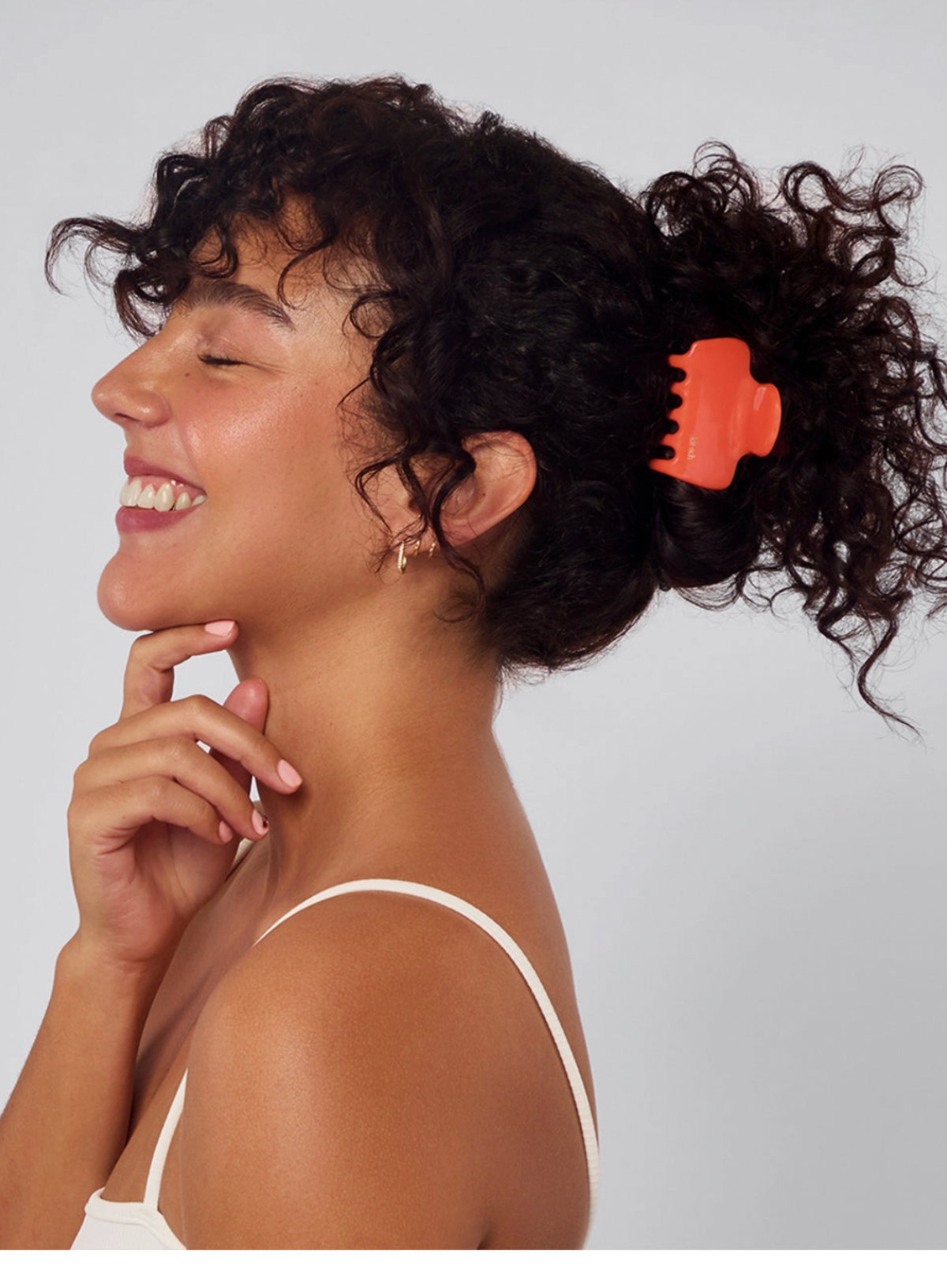 Kitsch Medium Cloud Clip in Cherry