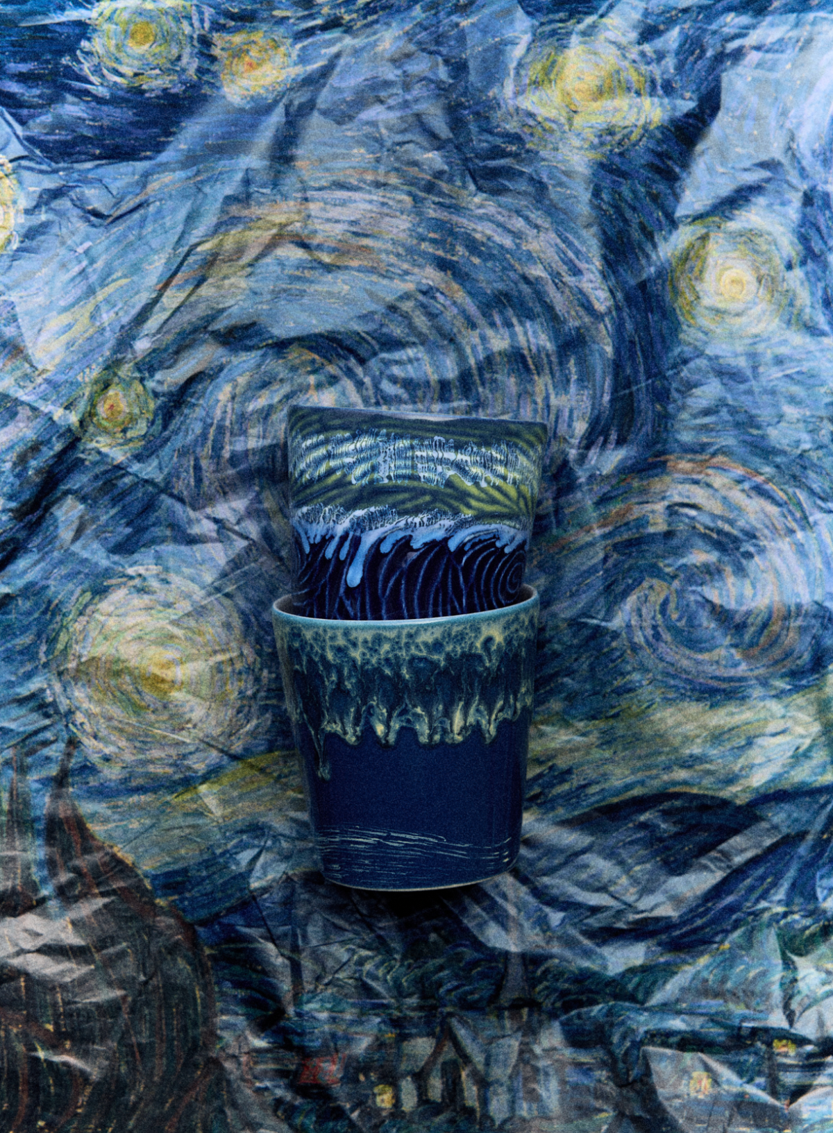 HK Living Van Gough Beaker in Starry Night Village