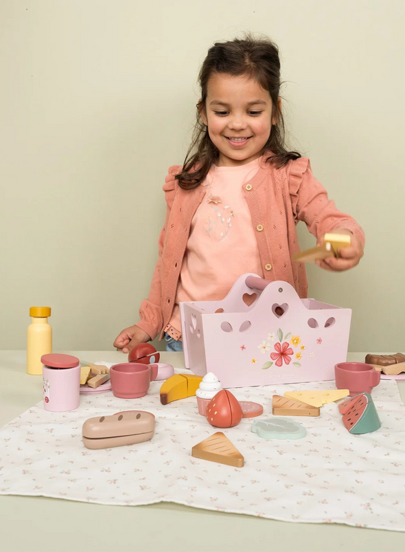Picnic Play Set from Little Dutch